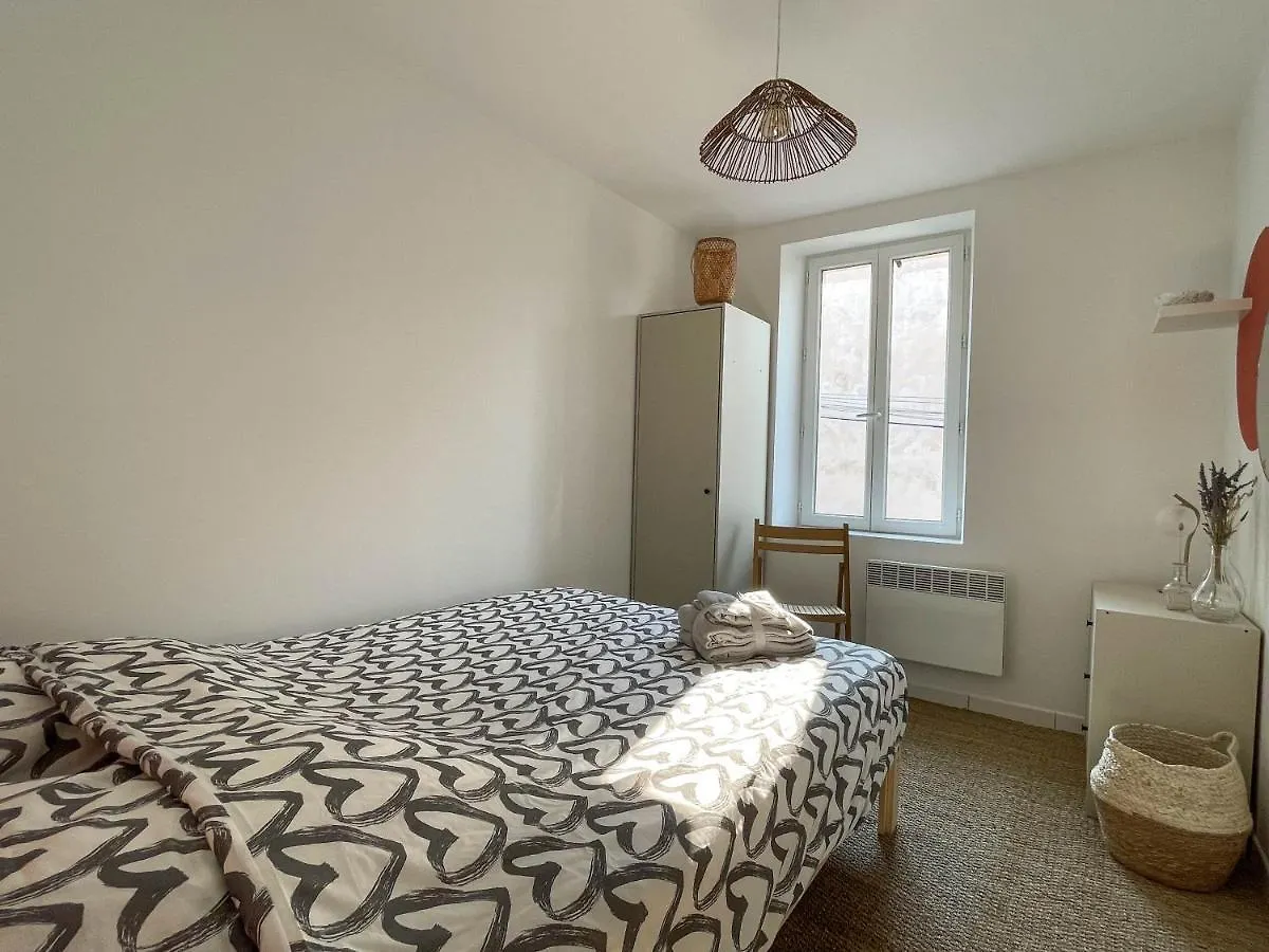 Villa Arles fait sa révolution 0*,
